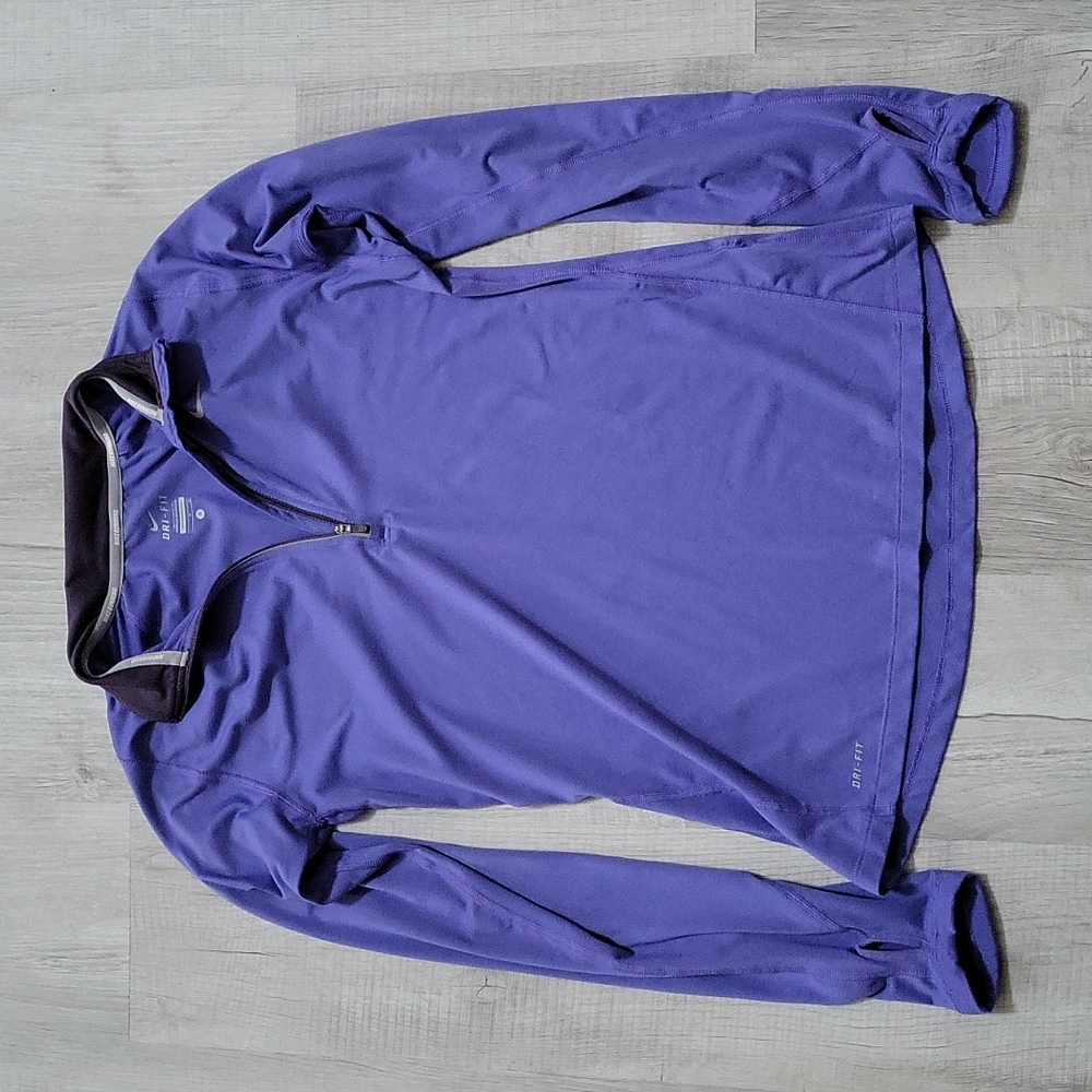 Nike Dri fit women's size small long sleeve